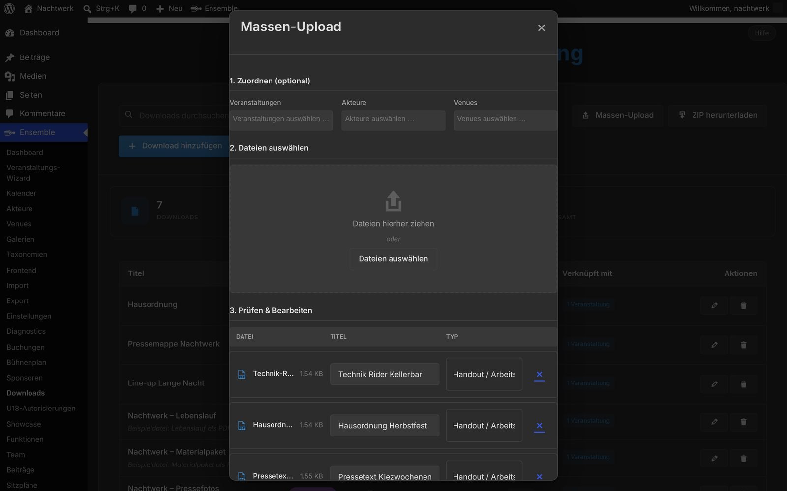 Massen-Upload mit drei Dateien in Prüfen & Bearbeiten